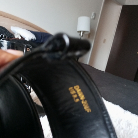 Fashion nova black cut out boots with heel - Picture 10 of 12